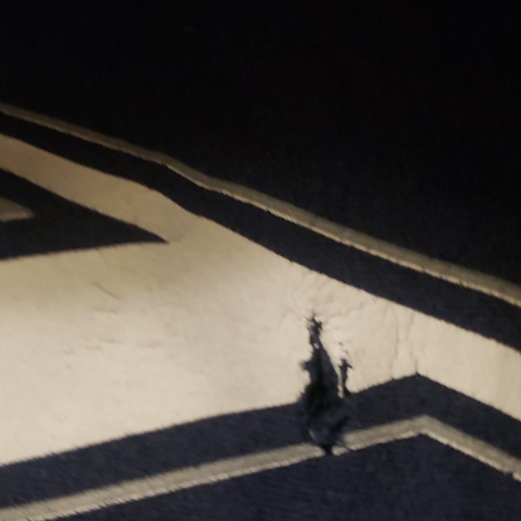 Vintage Hoyas sweater - Picture 4 of 4